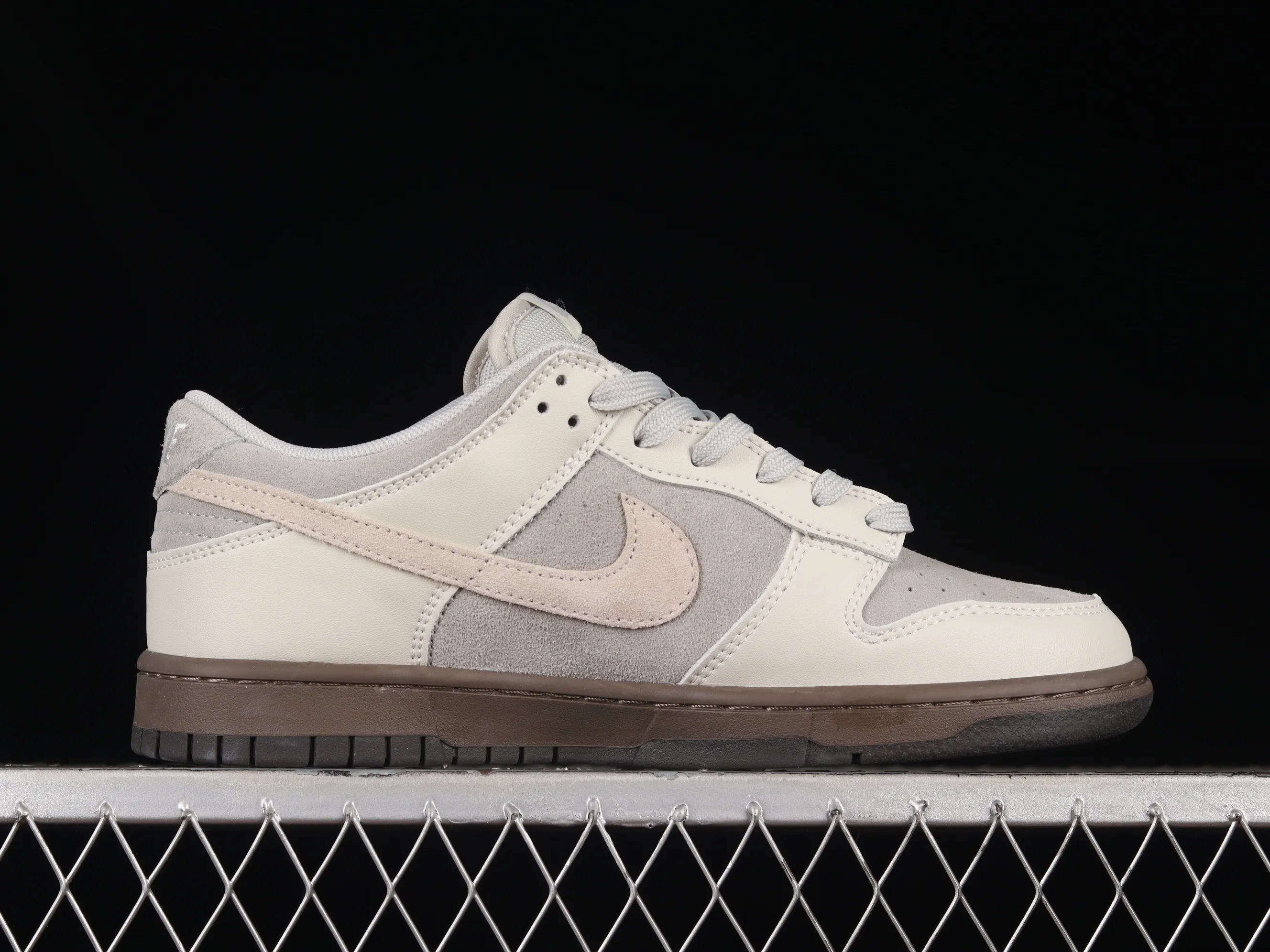 All Categories Nk SB Dunk Series Nk SB Dunk Low Low-top sneakers Cost-effective version Dunk Low "Ironstone" Iron ore SB low-top sports and leisure sneakers FD9746-001